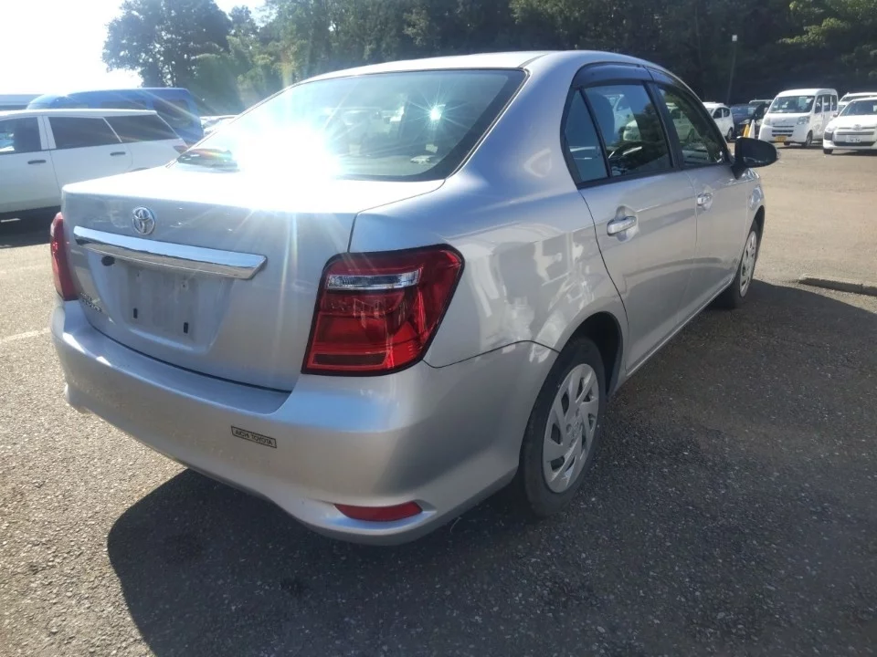 Toyota Corolla Axio NRE161 2021